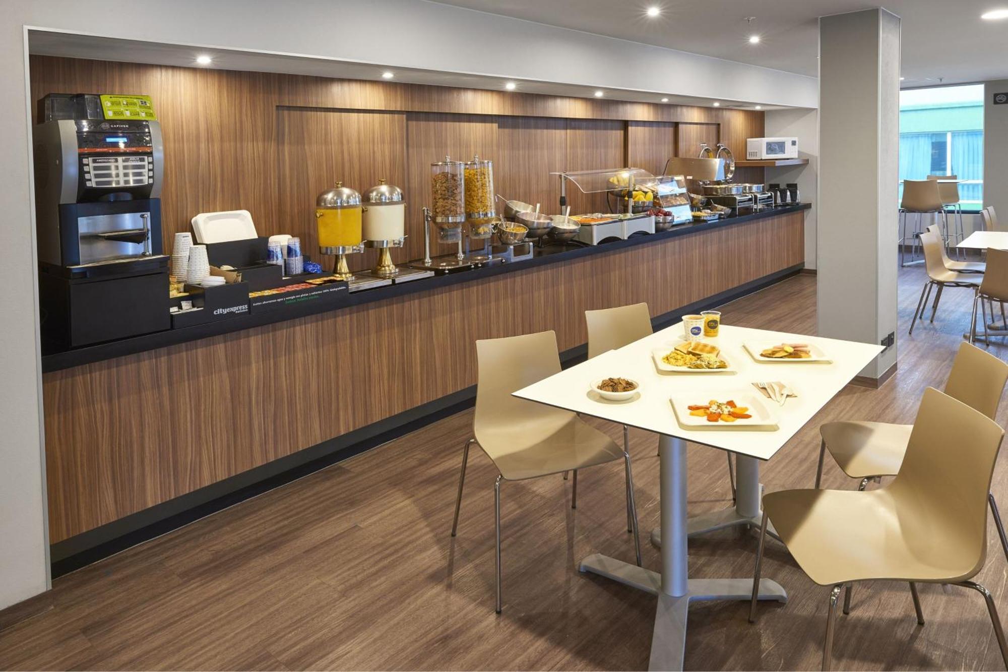 City Express By Marriott Monterrey Lindavista Guadalupe  Екстер'єр фото