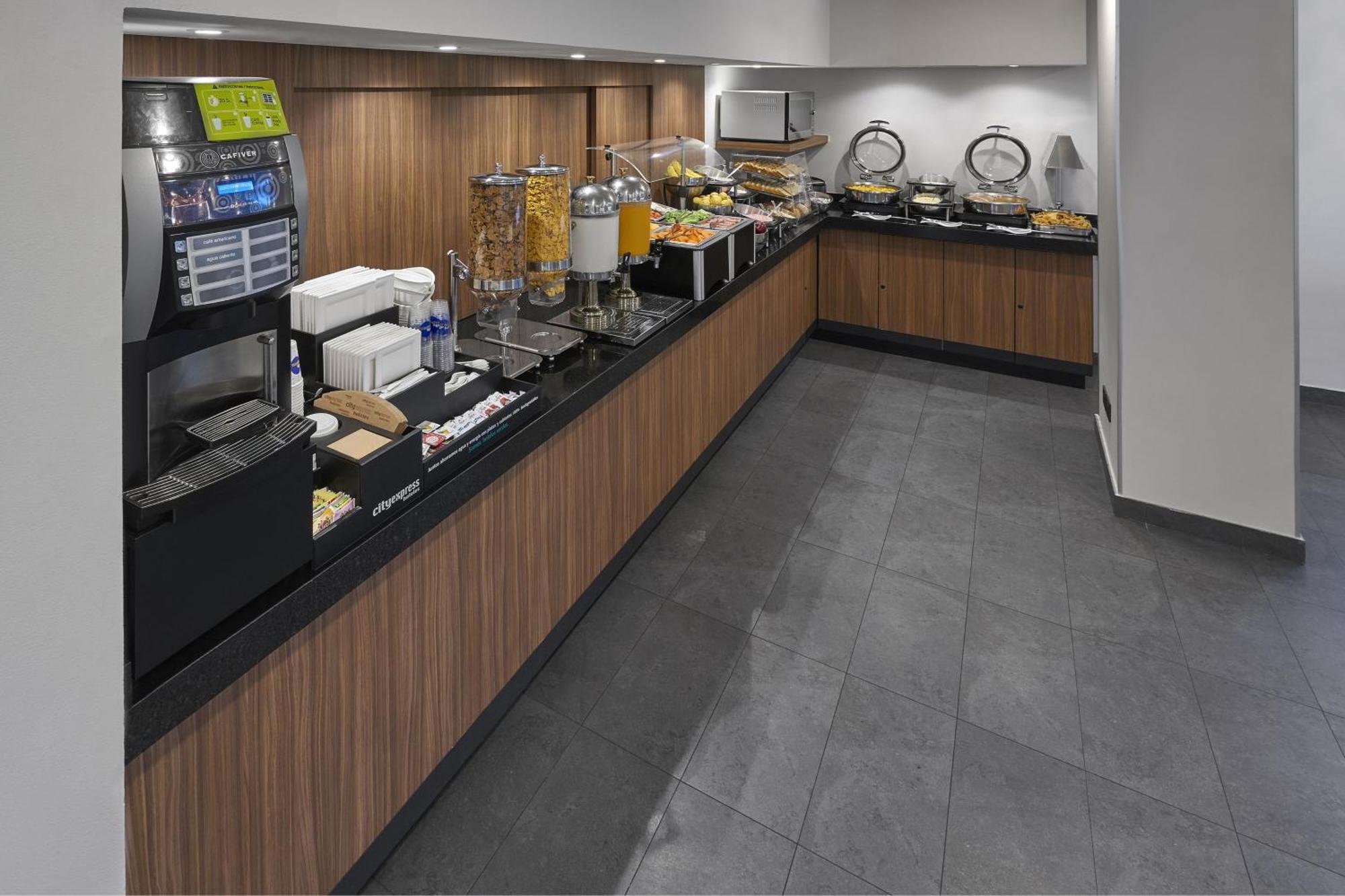 City Express By Marriott Monterrey Lindavista Guadalupe  Екстер'єр фото
