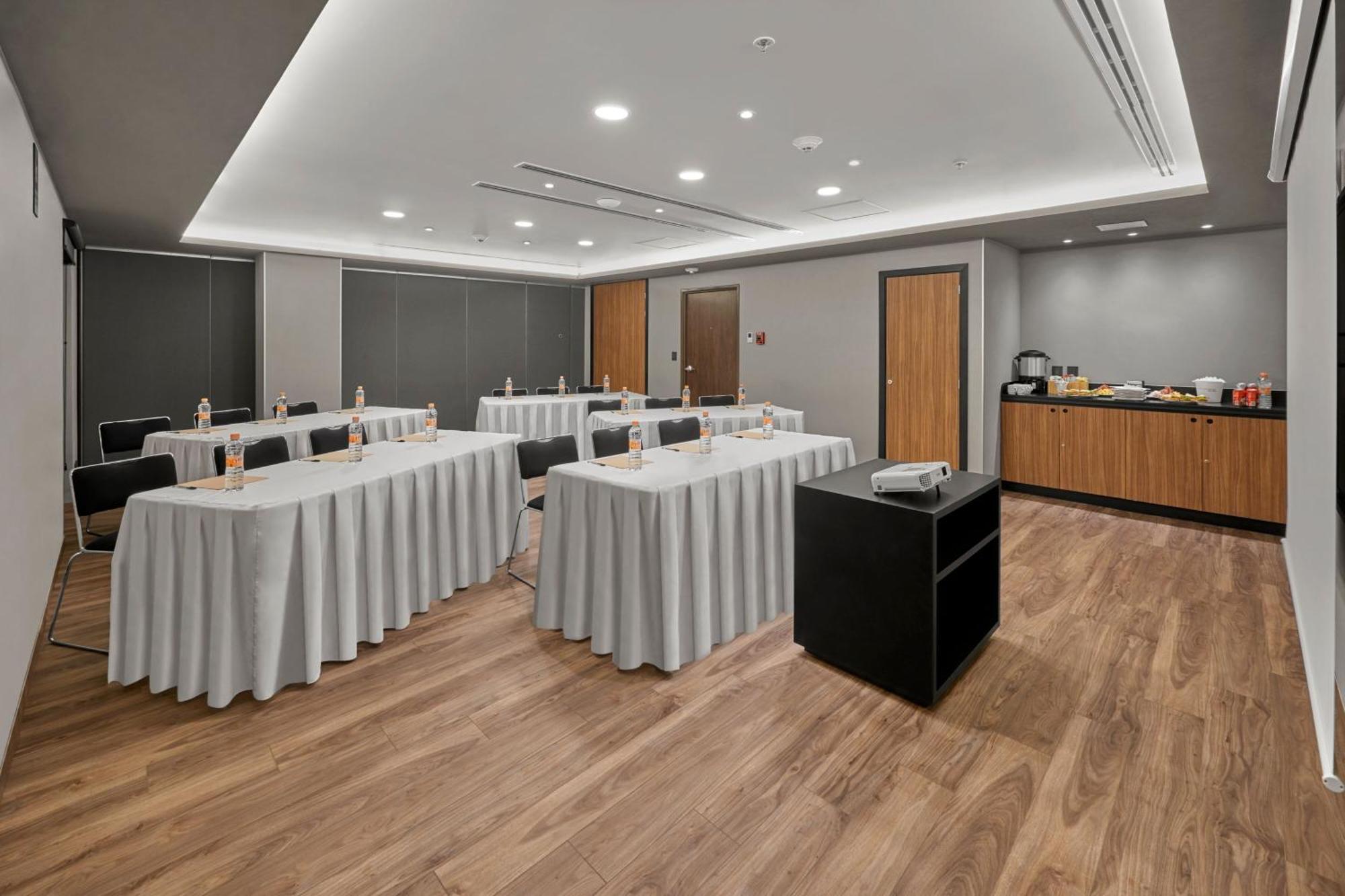 City Express By Marriott Monterrey Lindavista Guadalupe  Екстер'єр фото