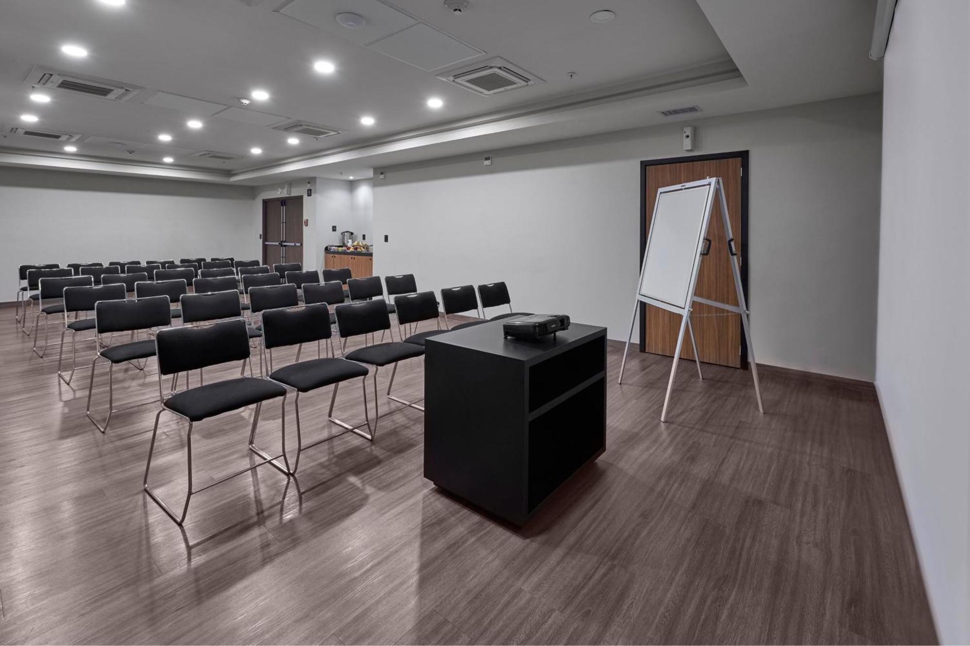 City Express By Marriott Monterrey Lindavista Guadalupe  Екстер'єр фото